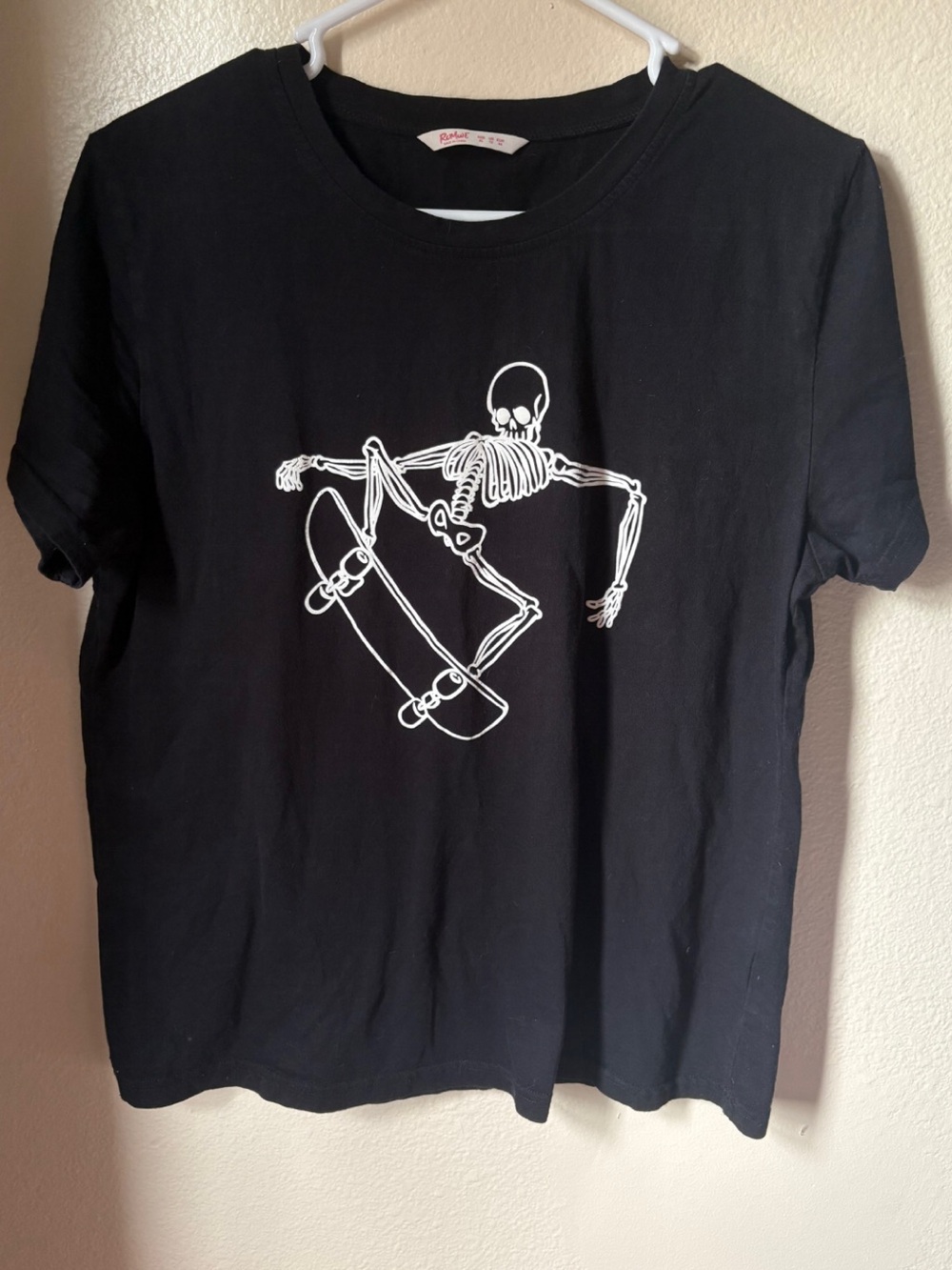 ROMWE Black Tee with White Skateboard Skeleton Graphic